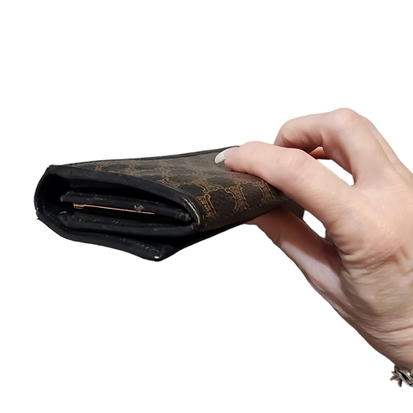 Celine Vintage Long Wallet Snap Closure - Picture 12 of 13